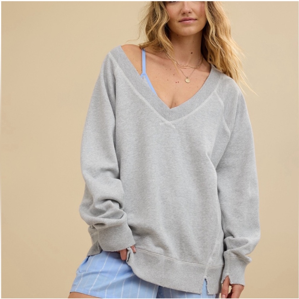 Aerie V-Neck sweatshirt